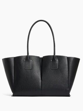 Le Tanneur Large Elena Tote Bag in Grained Leather - Black
